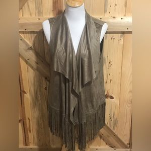 XL Fringe Brown Vest  Hippie Boho Vintage Style Really Cute!